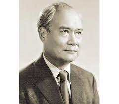 何炳棣